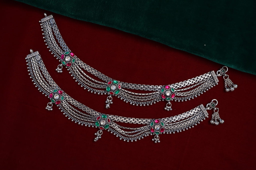R OXO Silver Plated Traditional Payal for Women