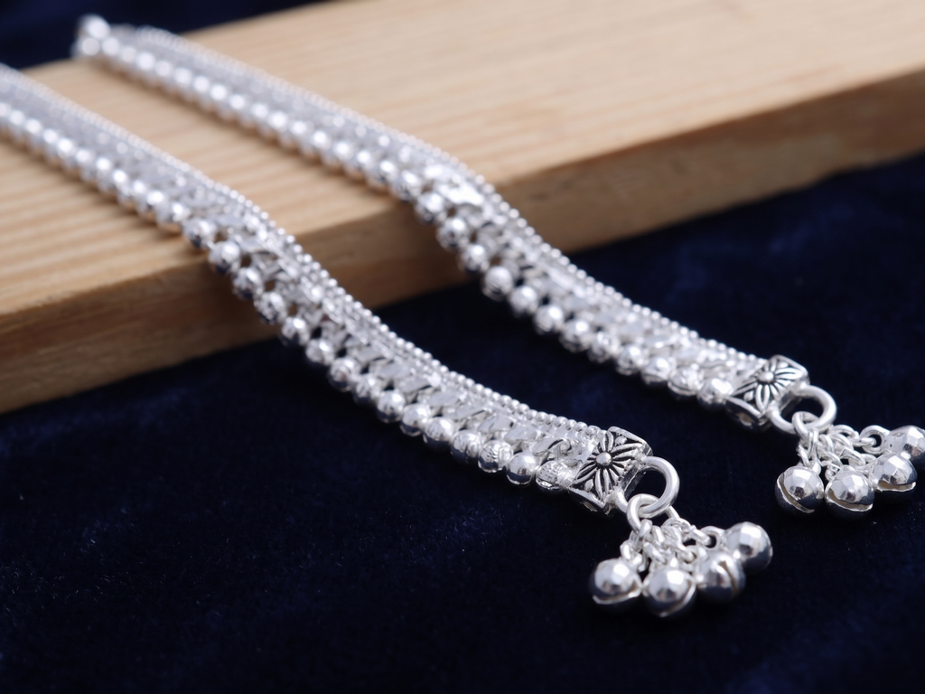 R Plus D 1L Cas Silver Plated Payal - Sleek Single-Line Bead Anklets for Daily & Festive Wear