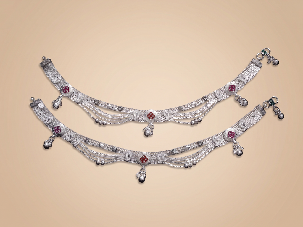 Elegant German Silver Fancy Payal | 0 Touch Silver Plated Artificial Anklet
