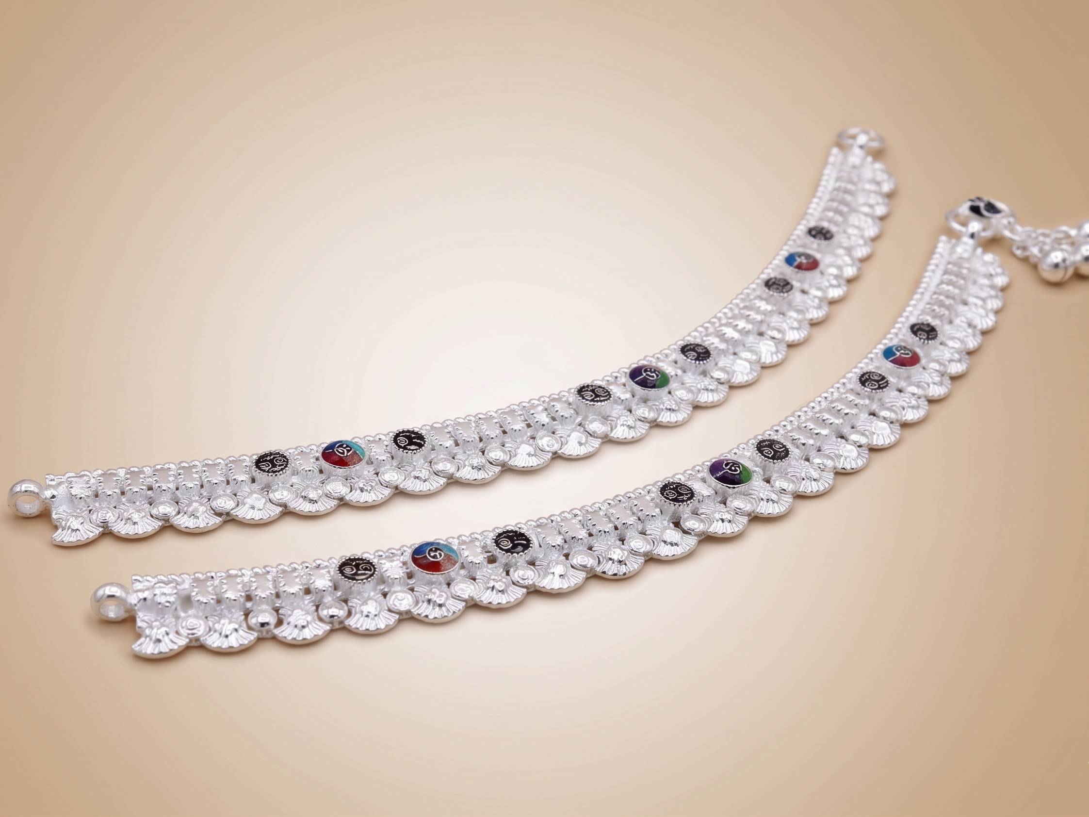 R Plus German Silver Mina OXO Anklets - Oxidized White Silver Plated Wide Payal (Pair)