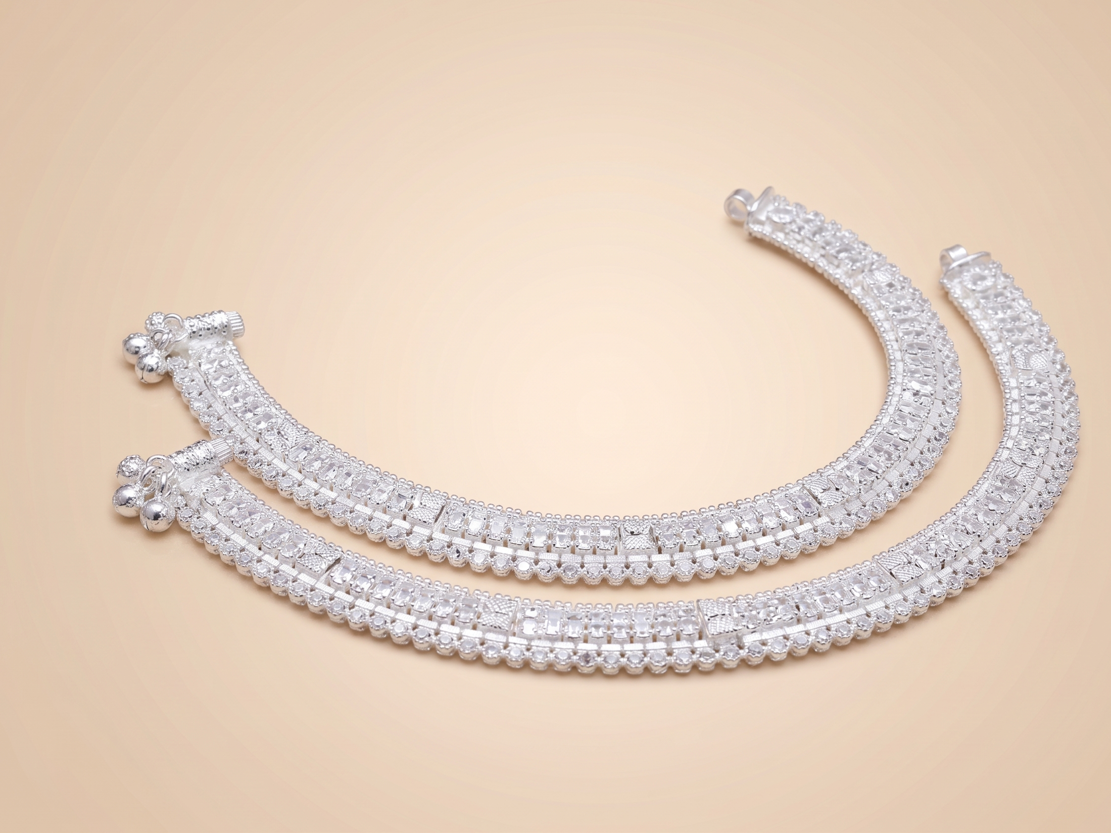 Elegant Sterling Silver Broad Payal Set – Traditional Indian Bridal Anklets with Intricate Carving and Ghungroo Clasp