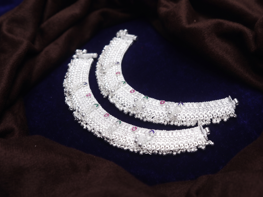 Ornate Bridal Silver Payal Set – Heavy Traditional Indian Anklets with Ghungroo Fringe