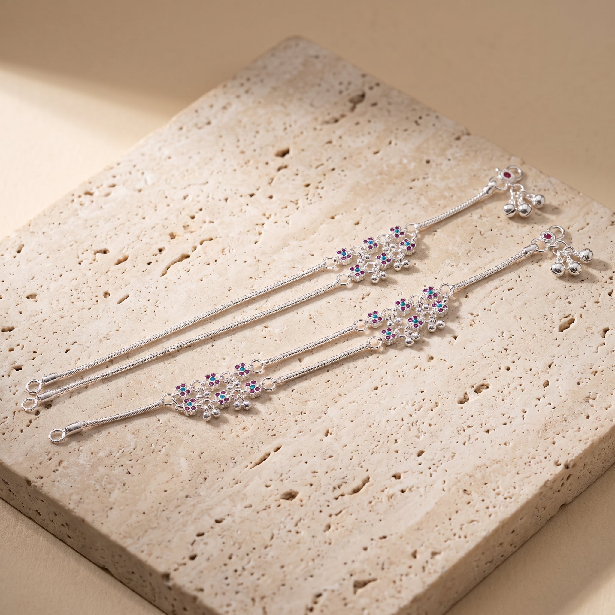 Handcrafted Anklet Pair with Ghungroo – Silver Finish