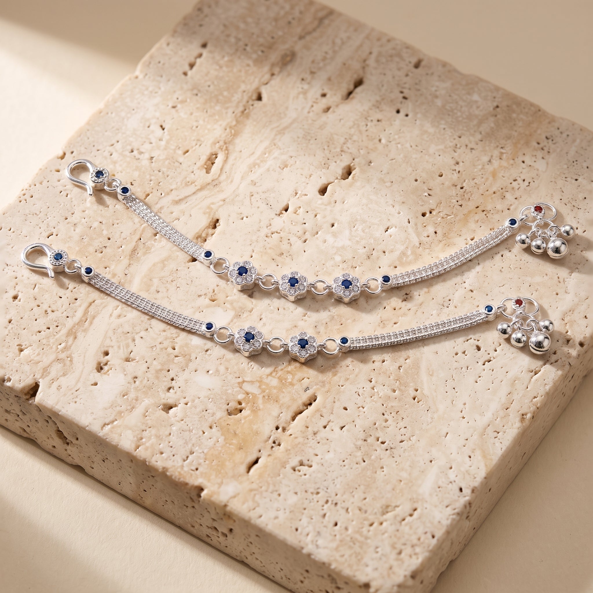 Handcrafted Anklet Pair with Ghungroo – Silver Finish