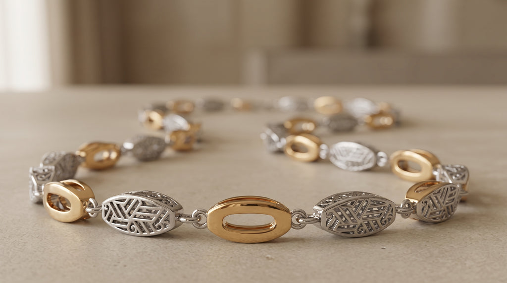 Signature Link Chain for Men — Crafted to Shine Every Day