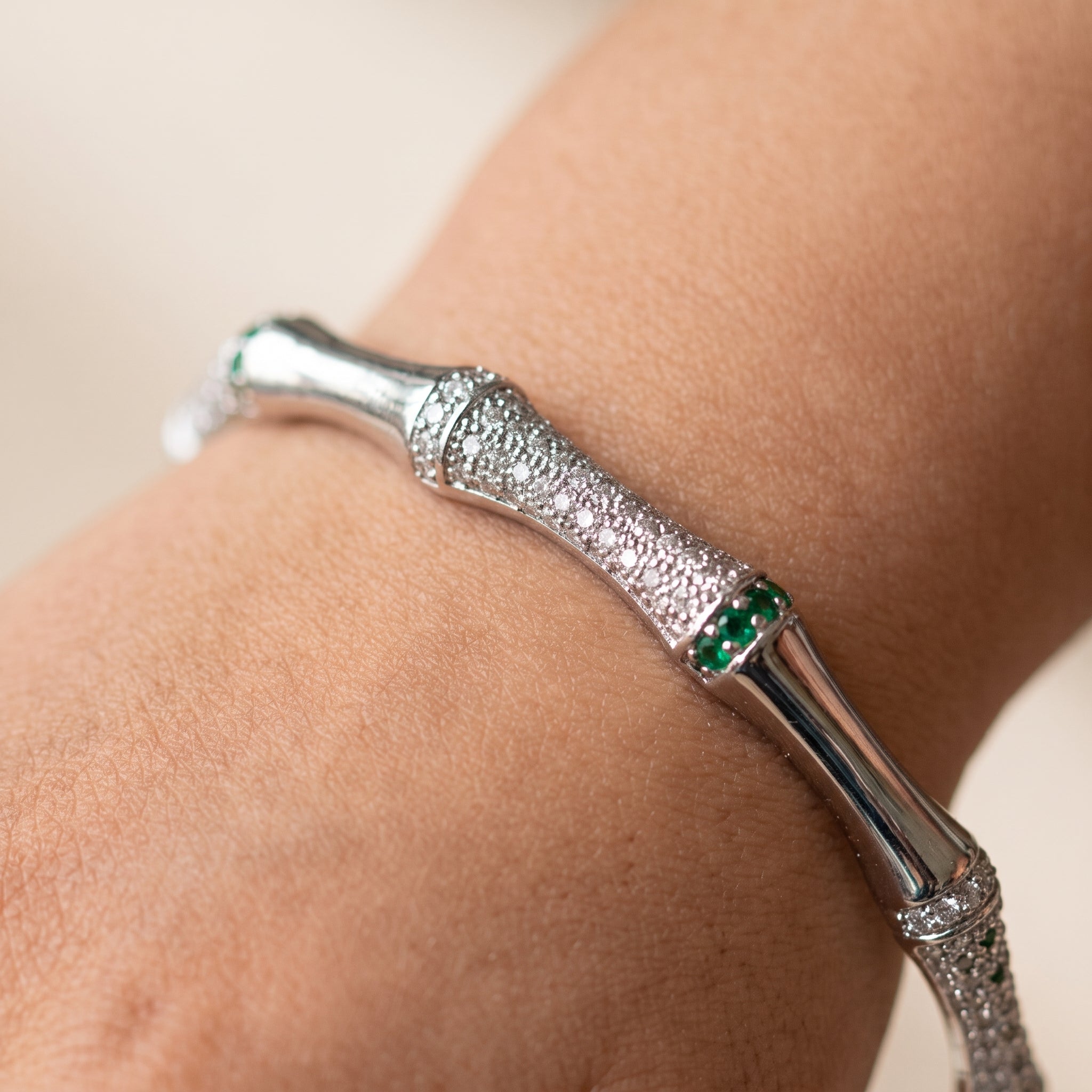 Jwelisha Kids Kada – Premium Stone-Studded Bangle for Girls