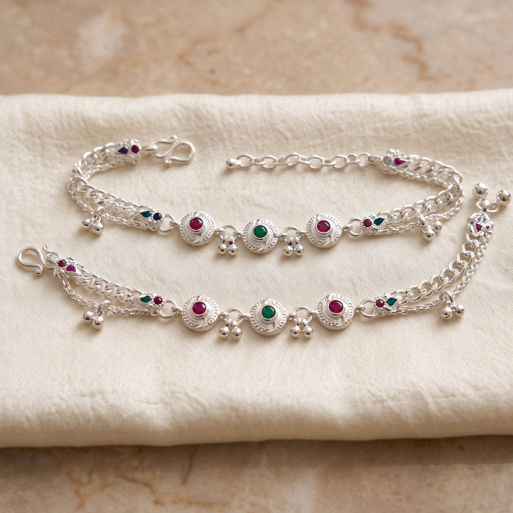 Handcrafted Anklet Pair with Ghungroo – Silver Finish