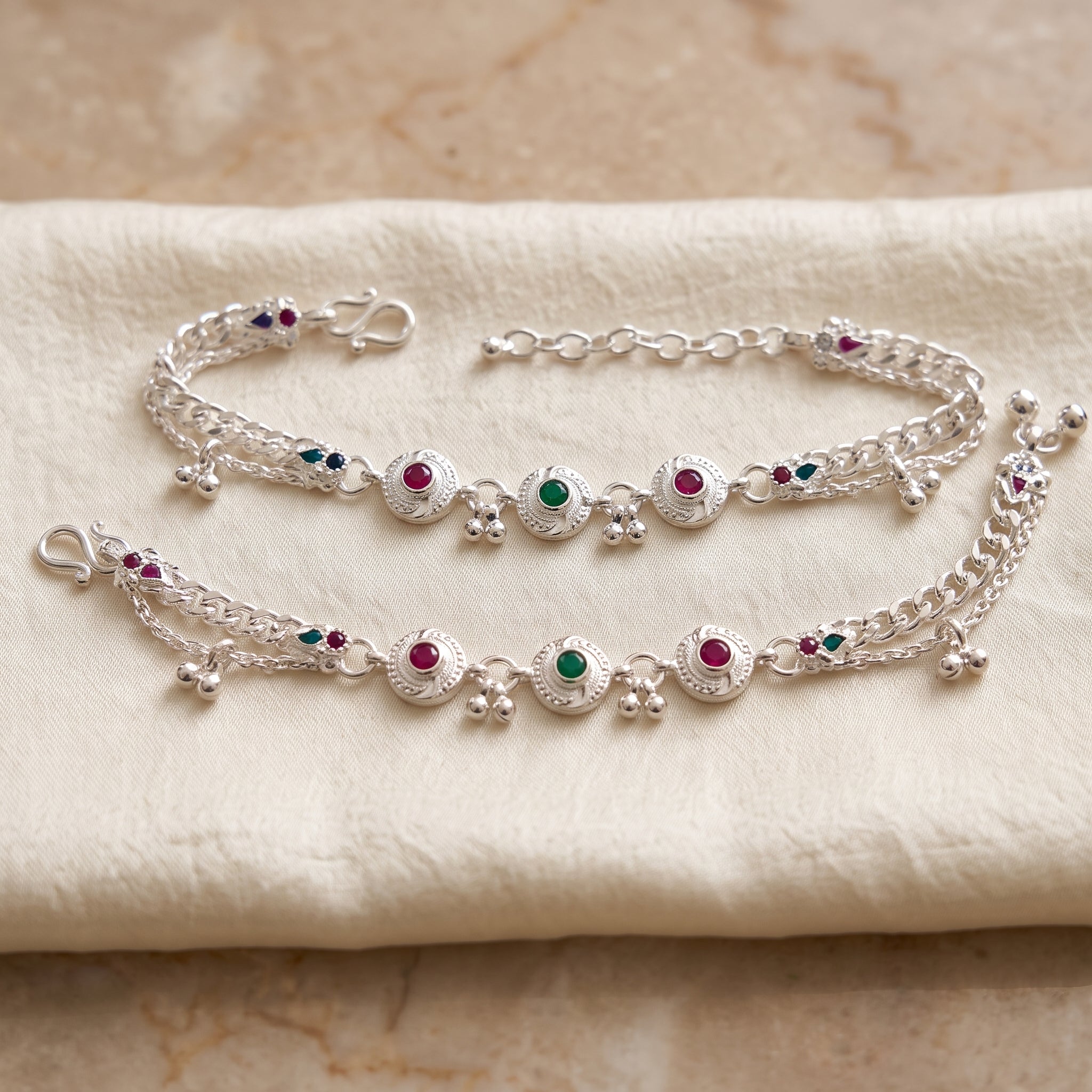 Handcrafted Anklet Pair with Ghungroo – Silver Finish