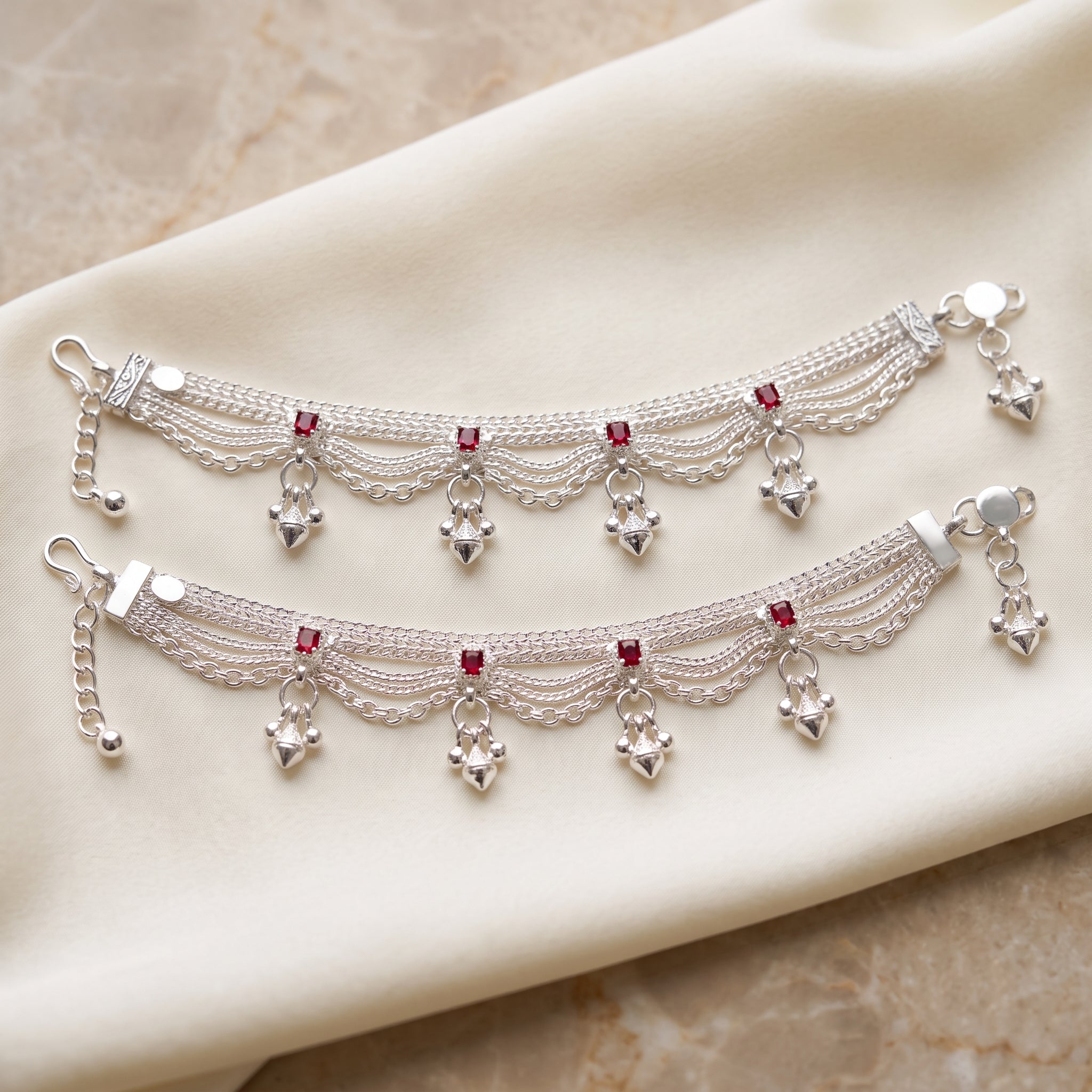 Handcrafted Anklet Pair with Ghungroo – Silver Finish