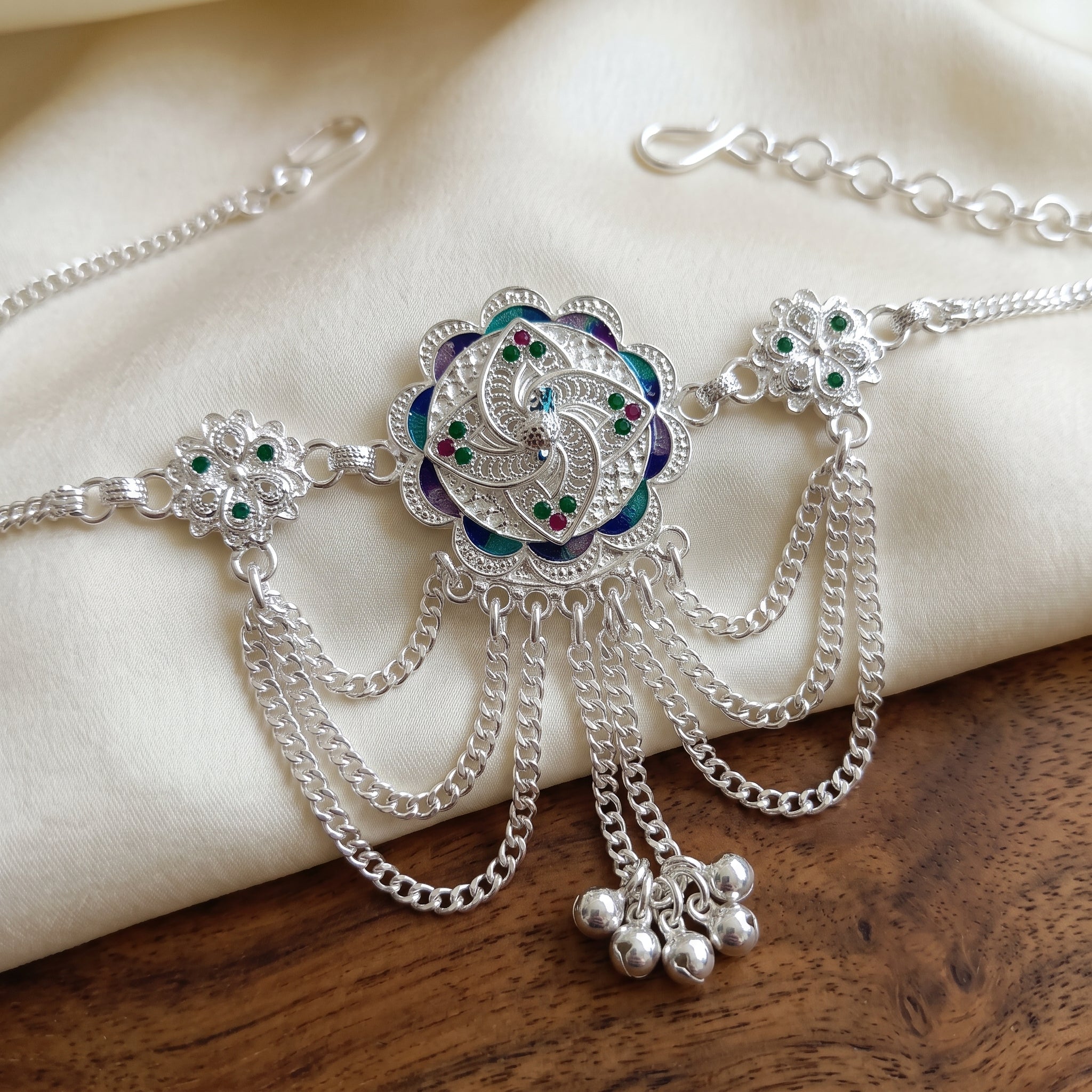 Traditional Bajuband for Women | Adjustable Silver Armlet