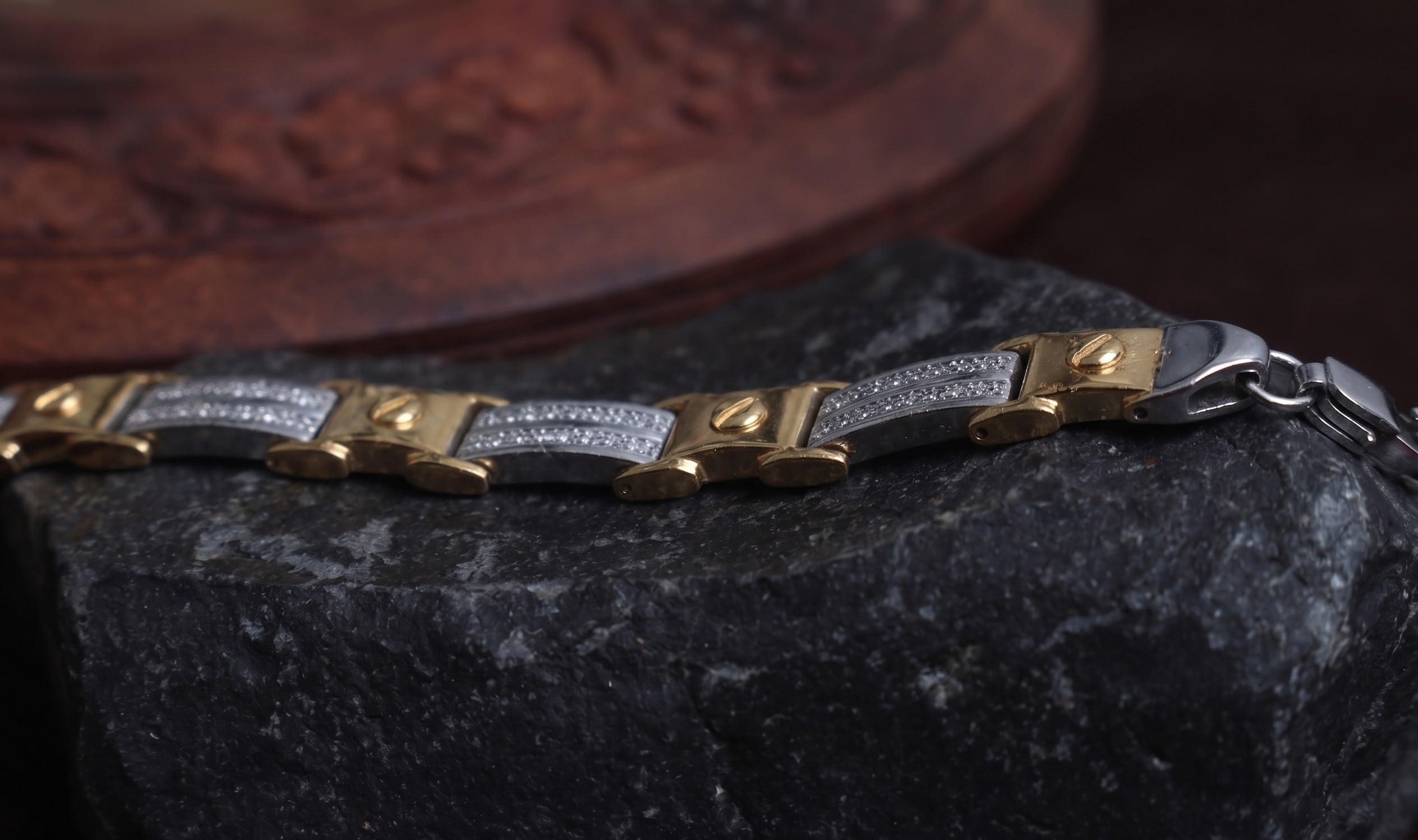 Luxury German Silver 0 Touch Silver Plated Bracelet – Premium Imitation Jewellery