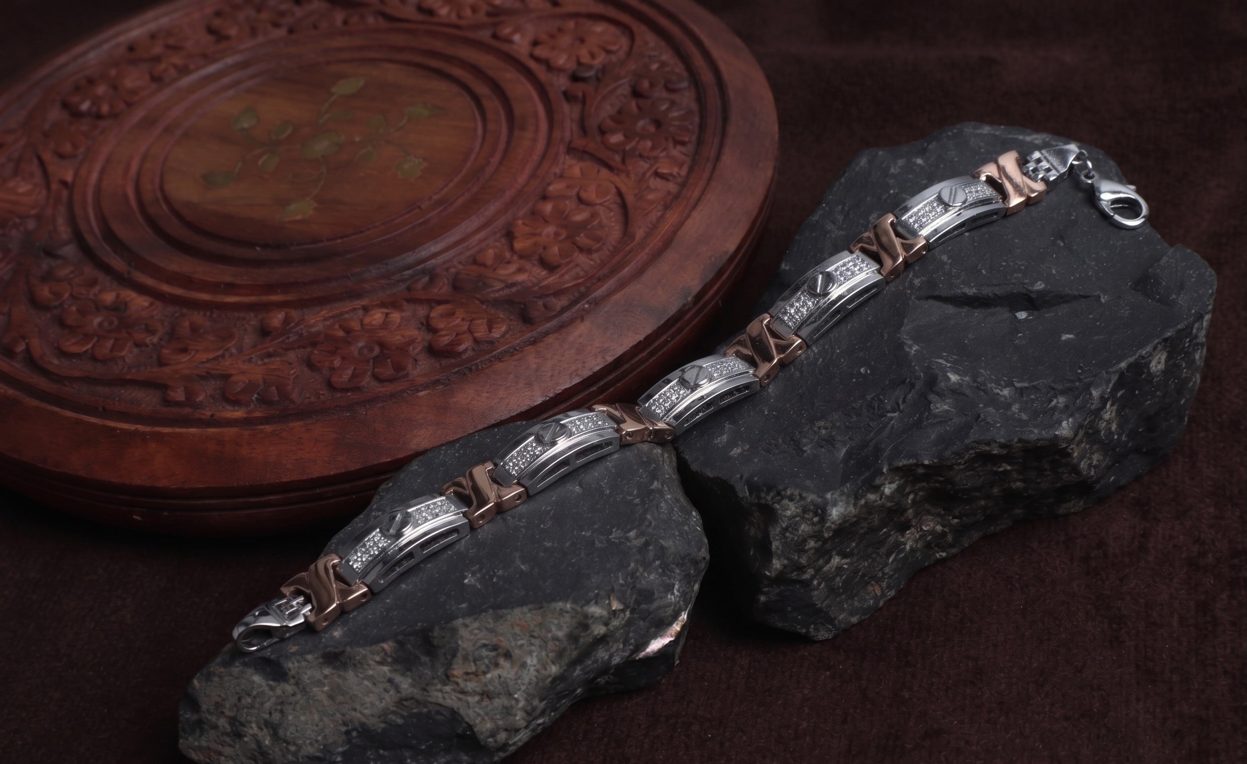 Luxury German Silver 0 Touch Silver Plated Bracelet – Premium Imitation Jewellery
