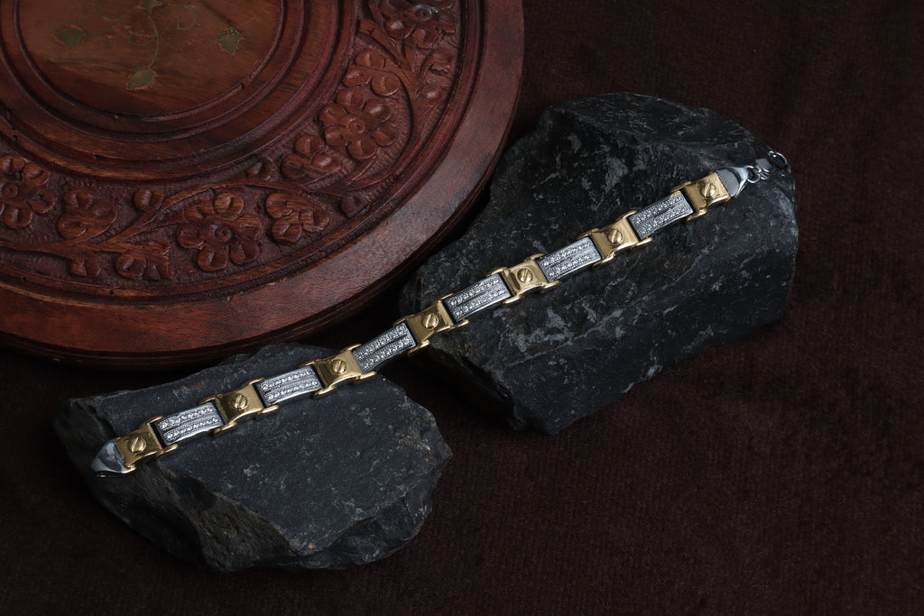 Luxury German Silver 0 Touch Silver Plated Bracelet – Premium Imitation Jewellery