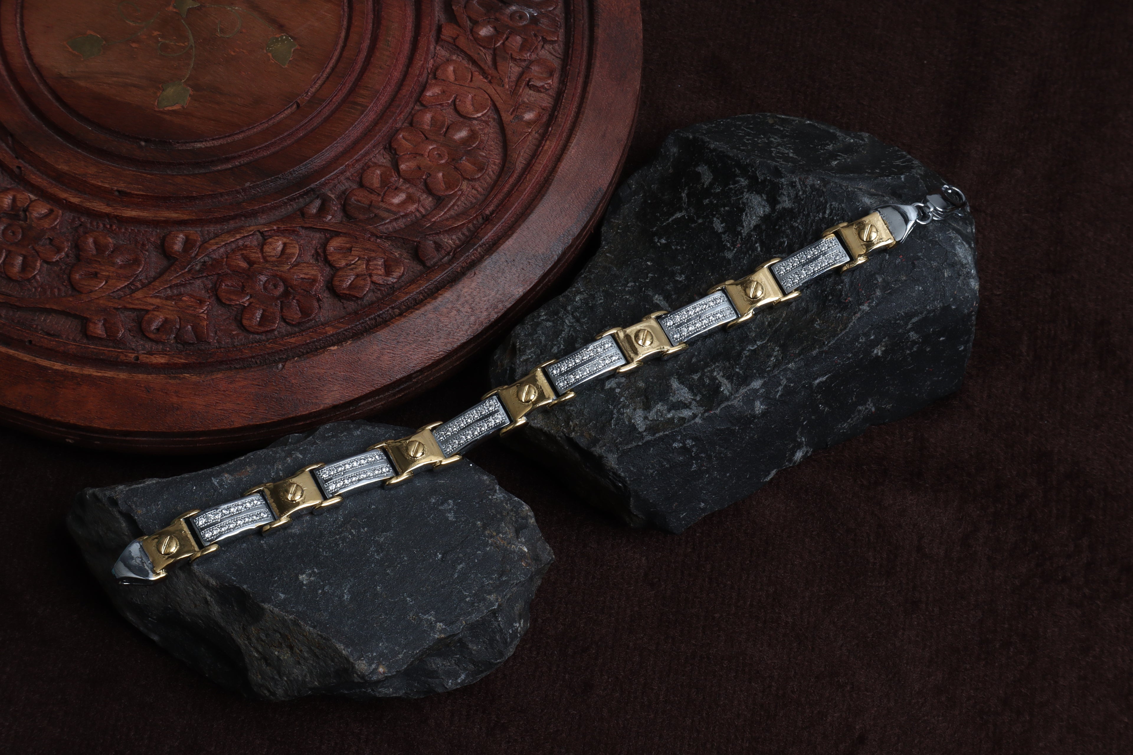 Luxury German Silver 0 Touch Silver Plated Bracelet – Premium Imitation Jewellery