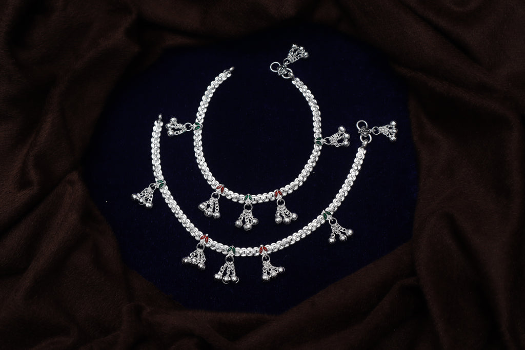 Traditional Silver Payal Set with Hanging Ghungroo Bells – Meenakari Accent Bridal Indian Anklets (Pair)